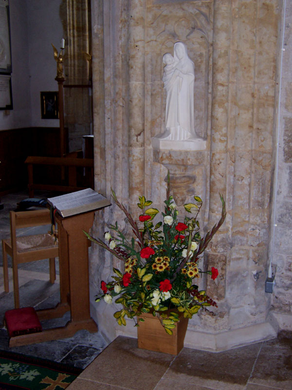 Chancel - Mary's Statue - Linda Bongers
